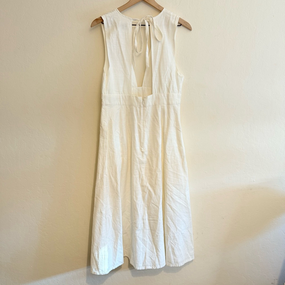 Urban Outfitters Women's White Sleeveless Midi Dress Size 12 NWT - Picture 8 of 10